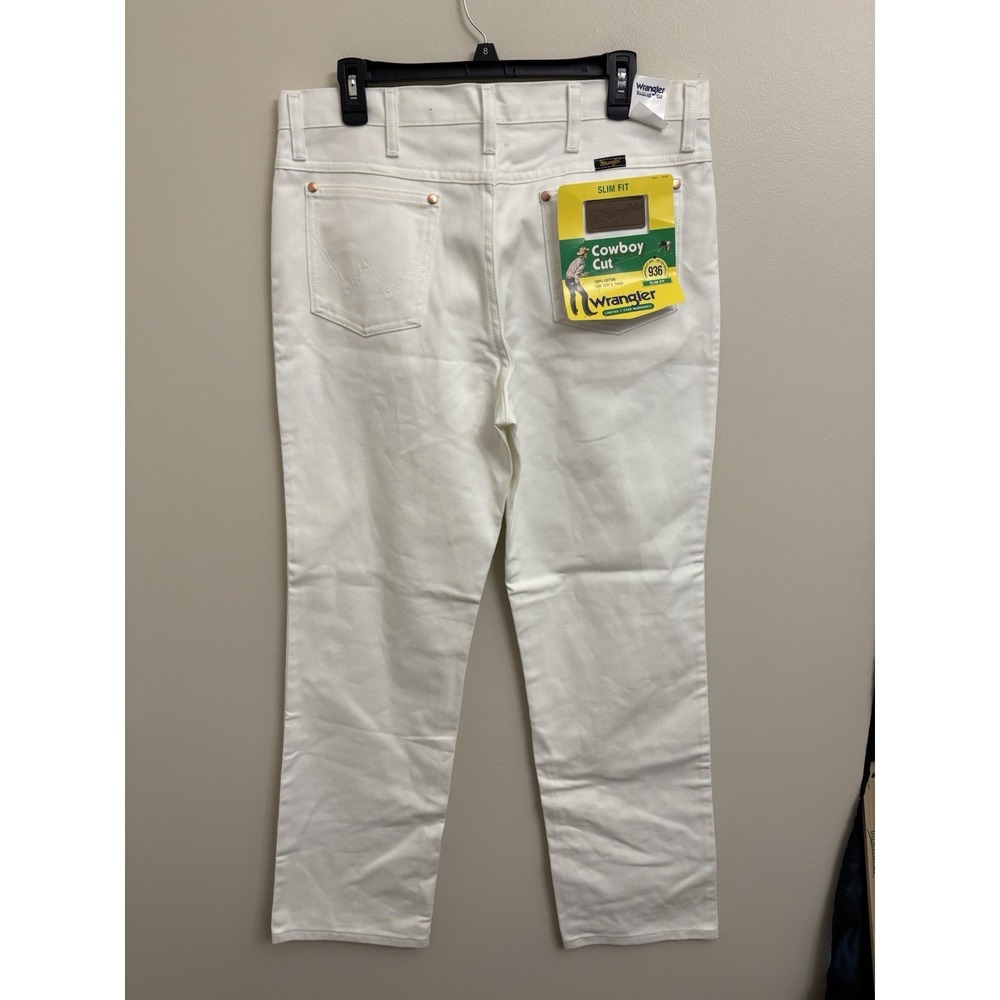 VTG Men's Wrangler® Cowboy Cut® Slim Fit White Jean 35x32 NWT